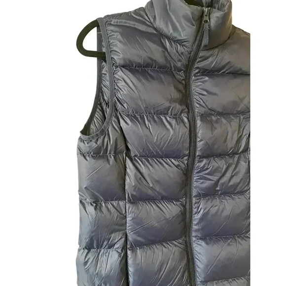 Dip Women’s Navy Blue Puffer Vest Size M - Picture 7 of 8
